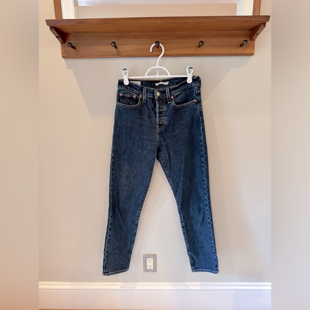 Levi's Dark Blue Cropped Ankle Jeans